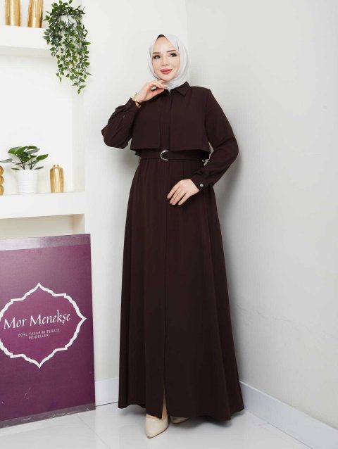 Alya Pelerinli Model
